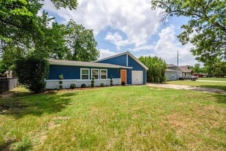 Building Photo - 5305 Cahill Oval St