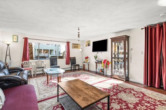 Photo - Minutes to Assembly Row - Highway Access - Off St. Parking - On Site Laundry - Storage - Update K... Apartment