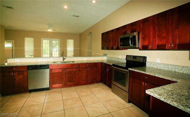 Foto del edificio - 2200 Logsdon St