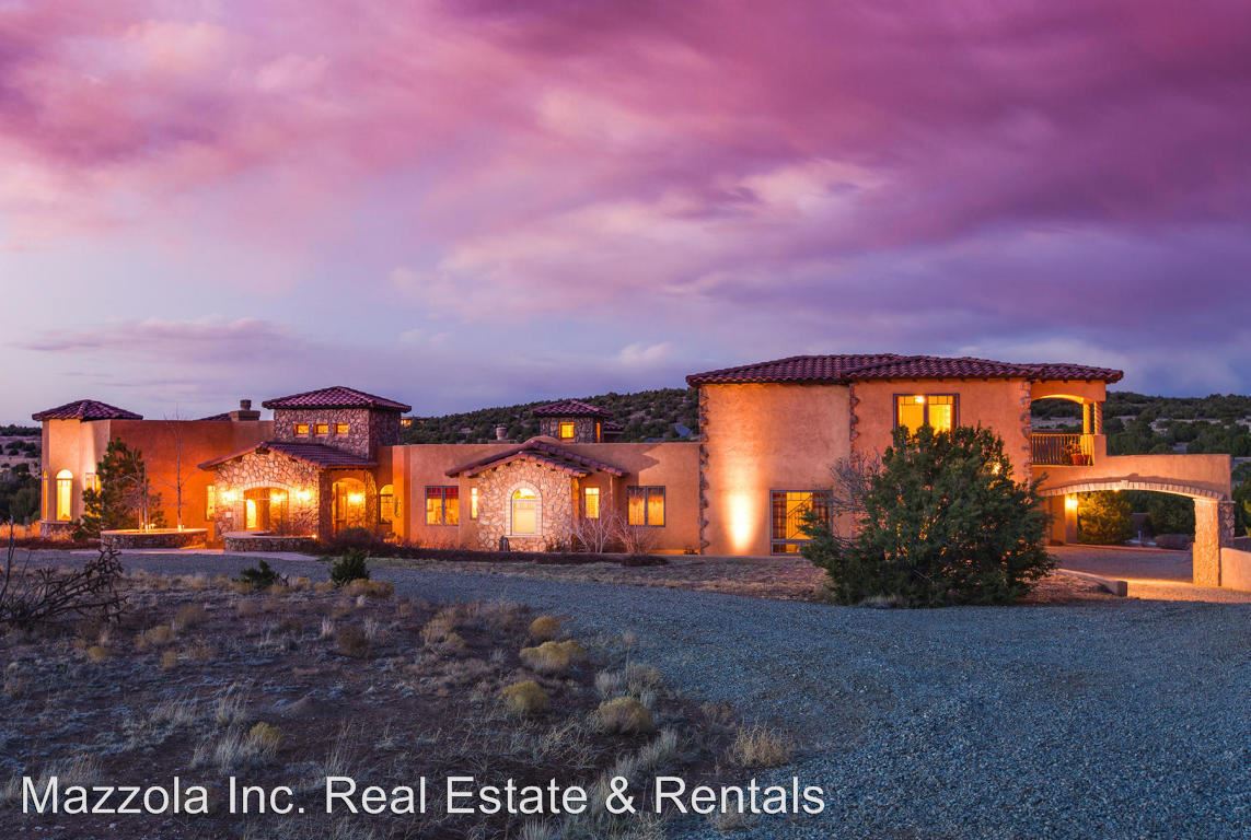 Primary Photo - 4 br, 4.5 bath House - 33 Via Entrada