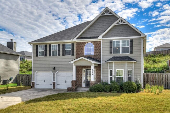 Foto del edificio - 5014 Vine Ln