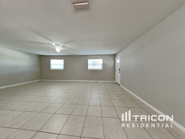 Foto del edificio - 2015 Sidney Street Clearwater FL