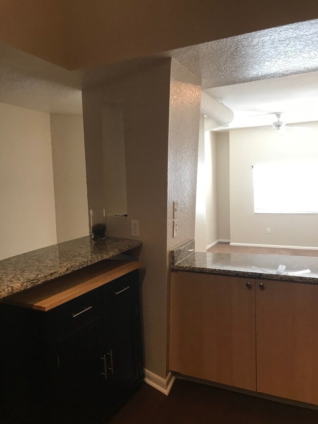 Kit into Living Room - 520 S Armenia Ave