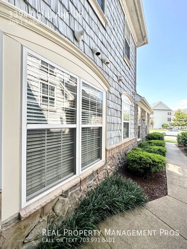 Foto del edificio - 3 Bedroom Smart Home with Car Charger!