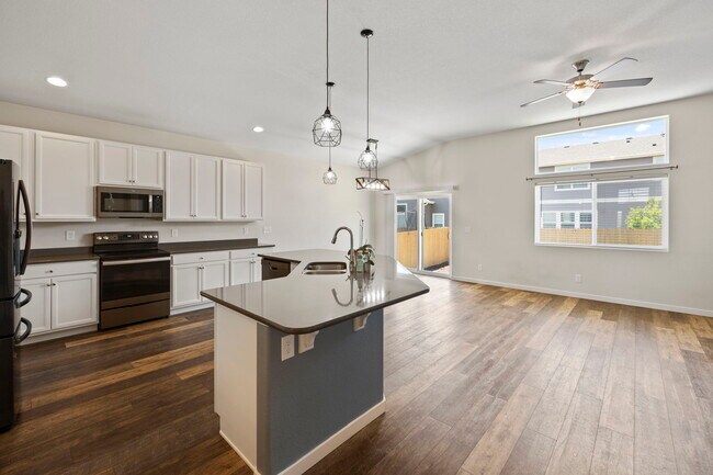 Building Photo - 2435 Tempest Dr