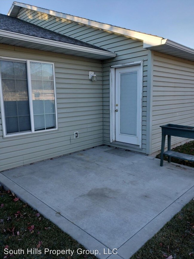 Building Photo - 3 br, 2 bath House - 2505 Alderwood Avenue