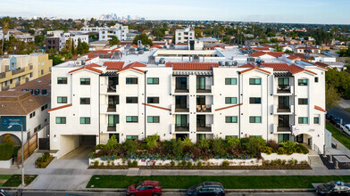 Olivia Apartments Photo