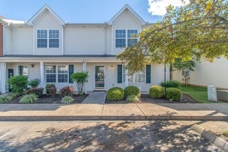 Building Photo - 417 Shoshone Pl