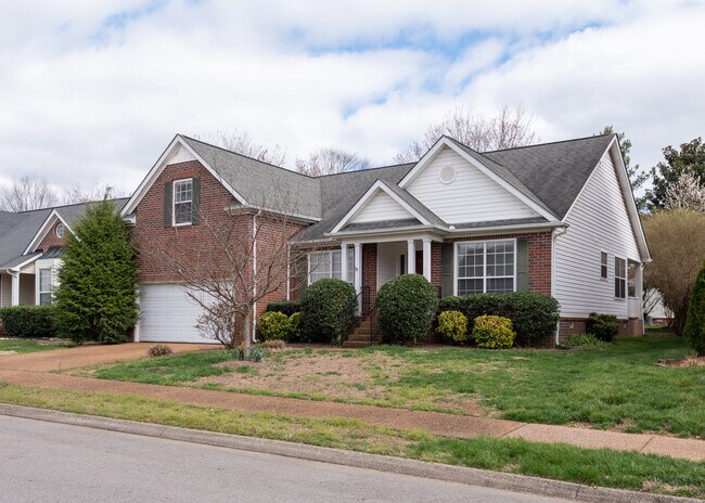 Photo - 3004 Helmsdale Ln House