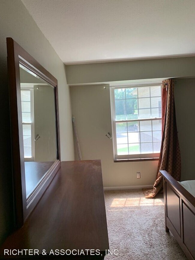 Foto del edificio - 2 br, 2 bath House - 19204 NORTHRIDGE