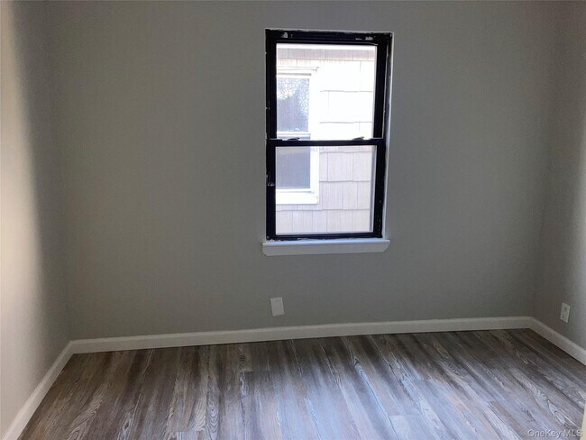 Foto del edificio - 84-32 109th Ave