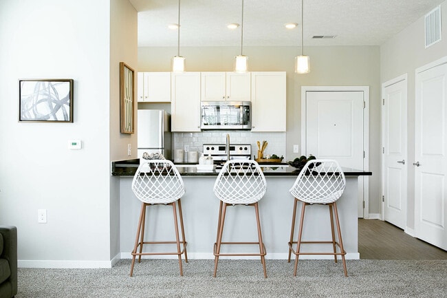 Juniper Kitchen - Crescent Woods