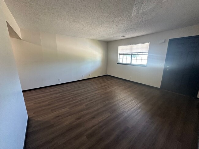 Building Photo - Bartlesville Cara Manor