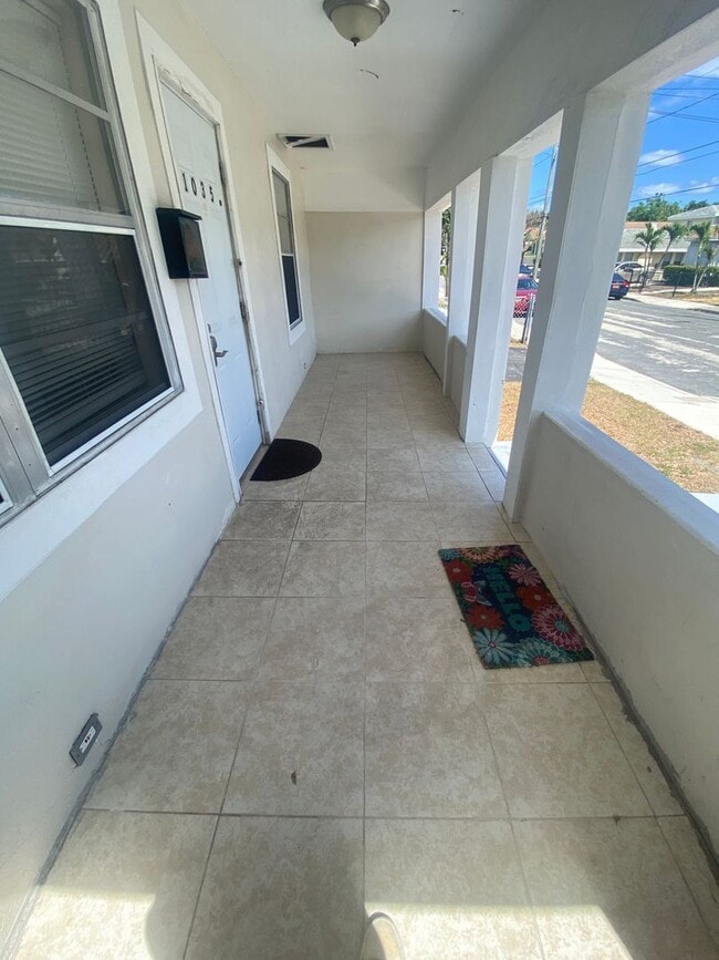 Foto del edificio - Move-In Made Simple: First Month’s Rent + Security Deposit Only to Move-In!