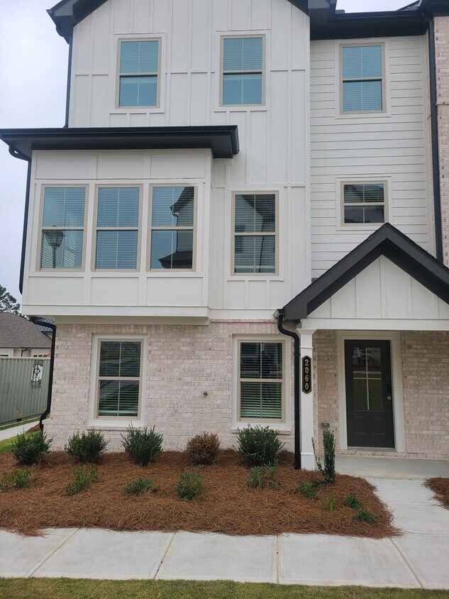 TOWNHOME FOR RENT!! Townhouse for Rent in Dacula, GA