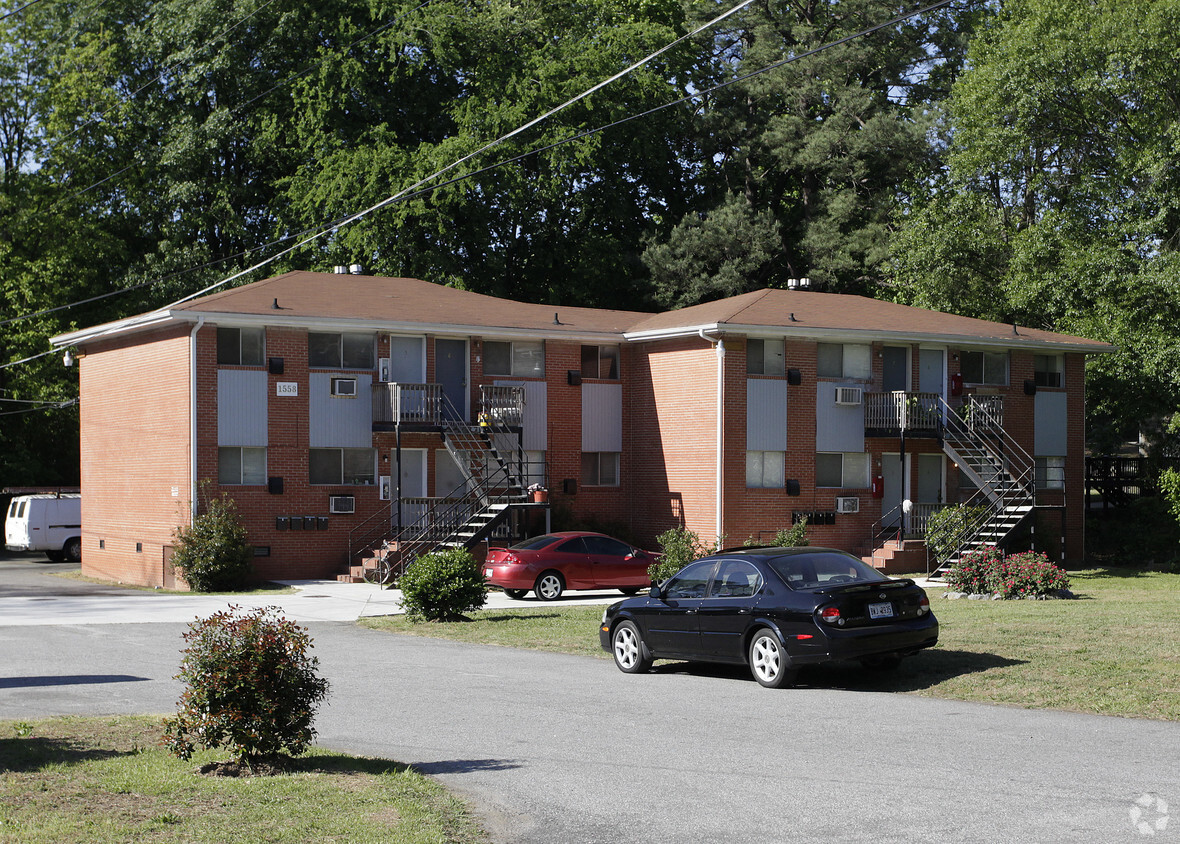 Primary Photo - Harvard Avenue Apartments