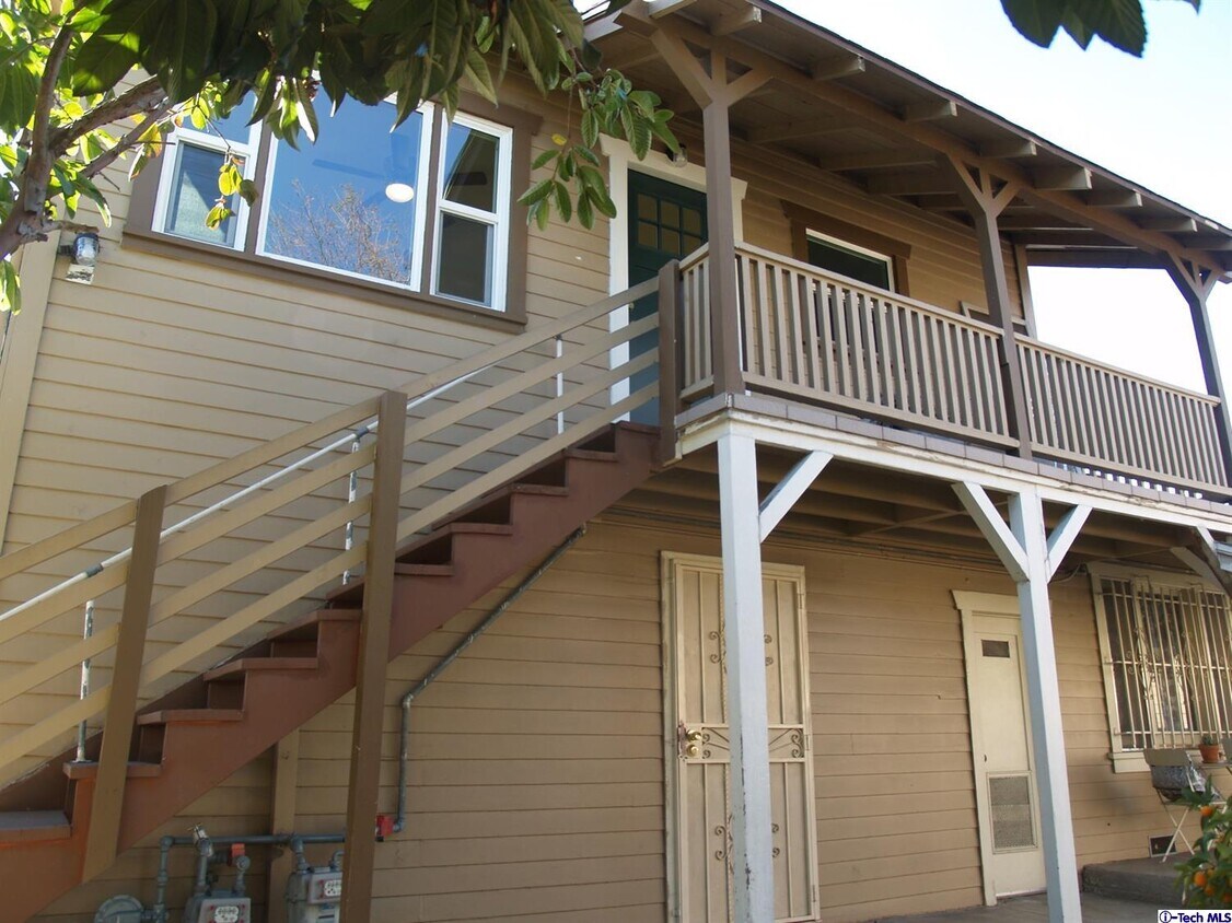 Primary Photo - 6009 Piedmont Ave