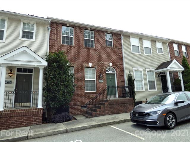 Primary Photo - 21324 Pine St