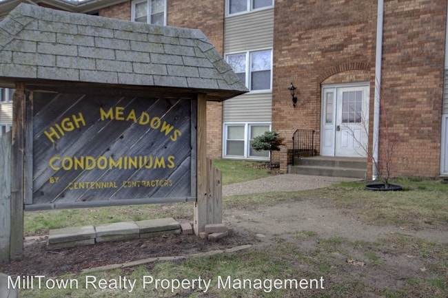 Building Photo - 834 11th Street Ct