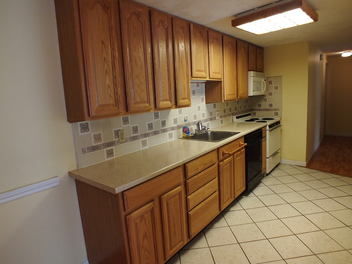 140 Swanson Rd Unit 420, Boxborough, MA 01719 Condo for Rent in