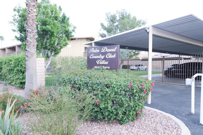 Foto del edificio - 77845 California Dr