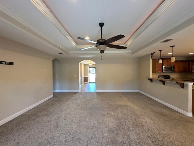 Foto del edificio - 516 Grand Ridge Dr