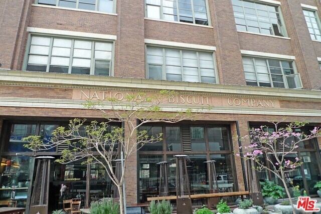 Building Photo - 1850 Industrial St