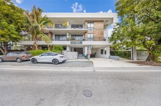 Building Photo - 3265 Bird Ave