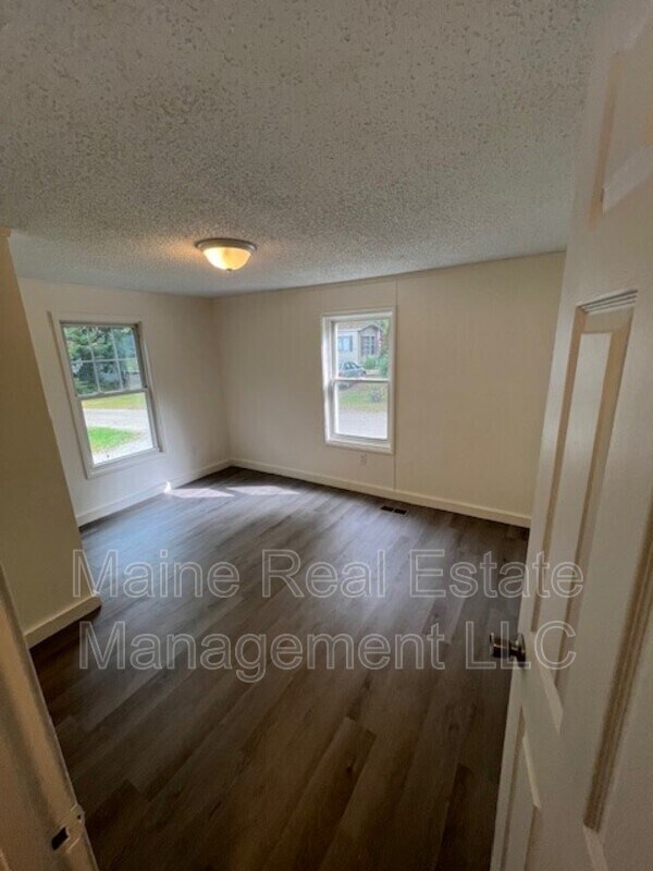 26 Pond View Rd, Winthrop, ME 04364 House Rental in Winthrop, ME