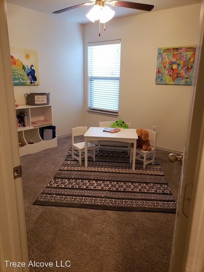 Foto del edificio - 4 br, 2 bath House - 1012 Preston Trail