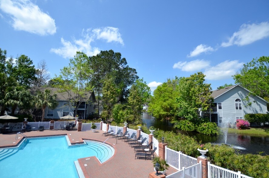 Huntington Lakes Apartments Rentals Gainesville, FL