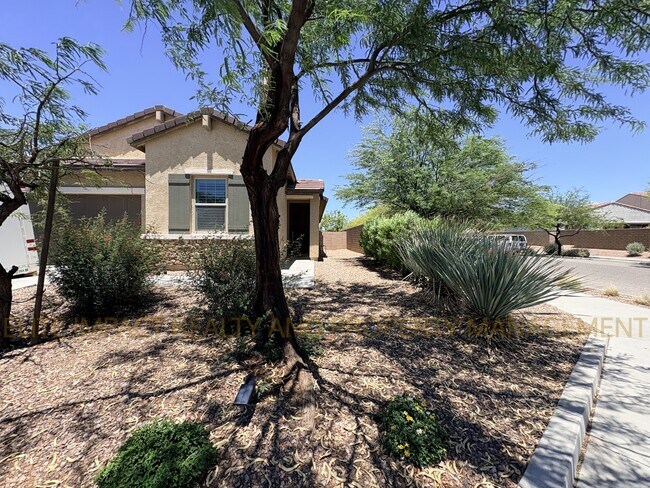 Building Photo - 6711 E Via Boca Grande