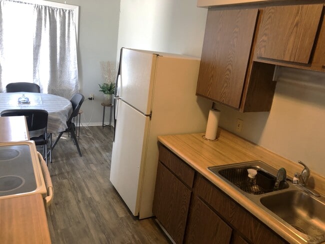 cocina de 1 dormitorio - Parkway Village Apartments