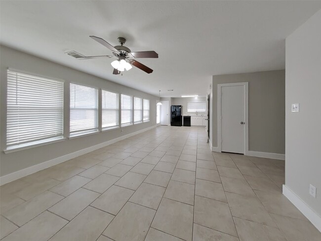 Building Photo - 17023 Morning Star Ave