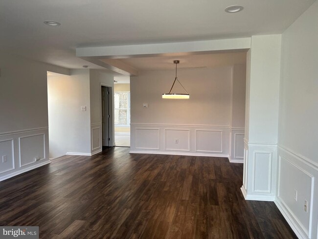 Building Photo - 625 Barton Run Blvd