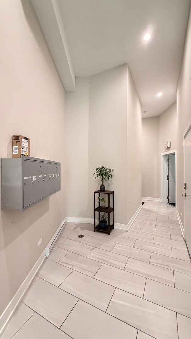 Foto del edificio - 3244 N Lincoln Ave