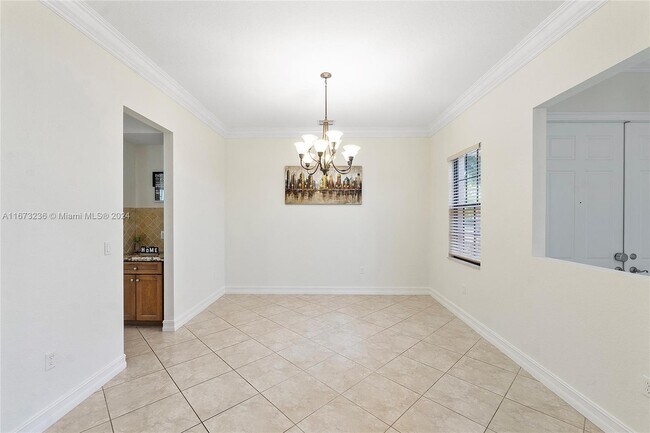 Foto del edificio - 7553 NW 113th Ave