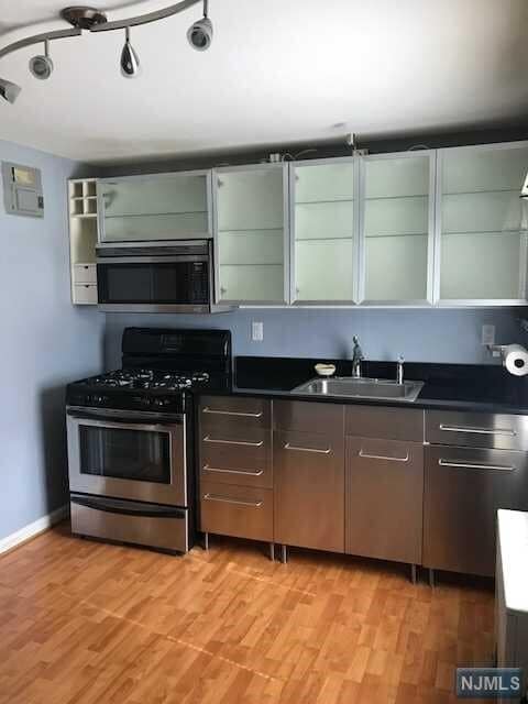 Building Photo - 1254 Inwood Terrace