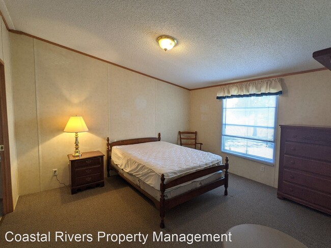 Foto del edificio - 3 br, 2 bath House - 952 W Old County Rd