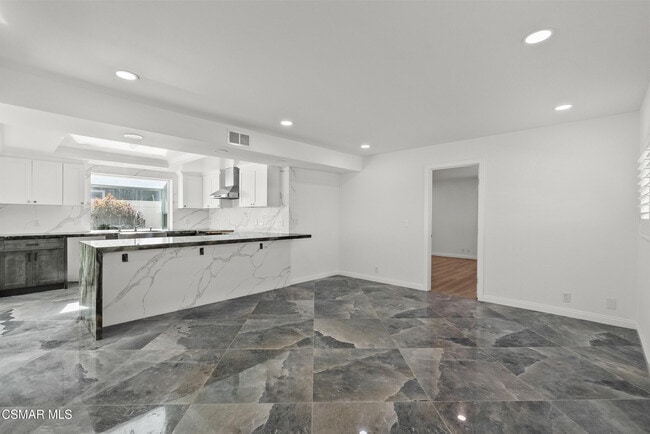 Building Photo - 5100 Whitecap St