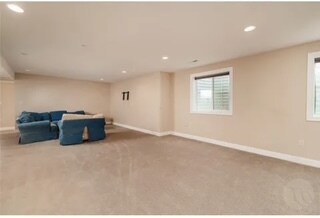 Foto del edificio - 2924 Golden Acres Dr
