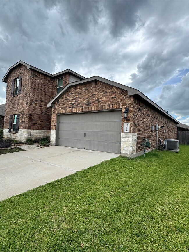 Building Photo - 29606 Stanley Canyon Ln