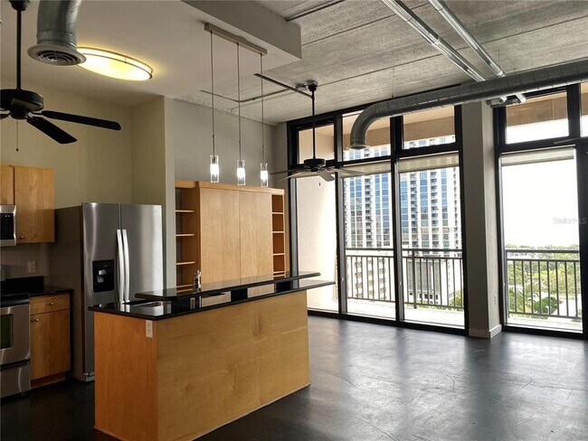 Foto del edificio - 175 2nd St S