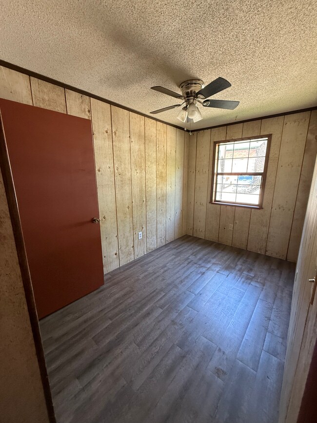 Foto del edificio - Oak Ridge Apartment