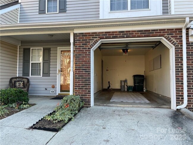 Building Photo - 11536 Delores Ferguson Ln