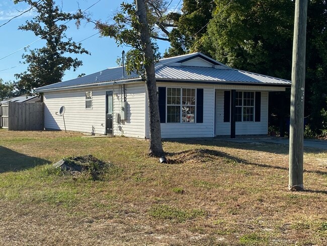 Building Photo - 729 Harmon Ave