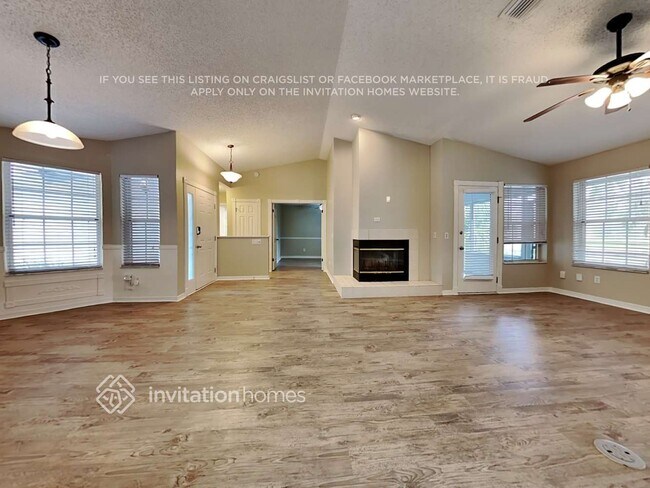 Foto del edificio - 104 Harbour Island Ct