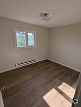 Building Photo - 2212 Redwood St