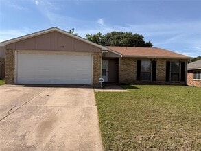 Building Photo - 6610 Greenspring Dr
