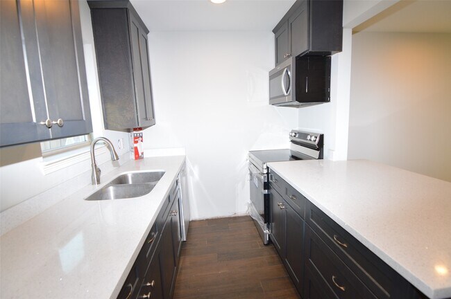 Foto del edificio - 10002 Neuens Rd